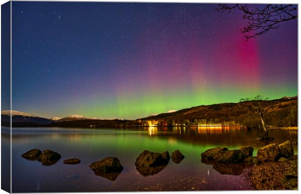 Aurora over Loch Lomond Canvas Print by JC studios LRPS ARPS