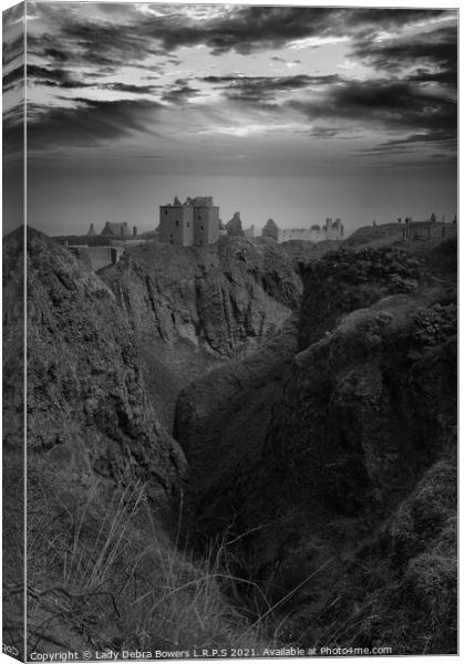 Dunnottar Castle Stonehaven Scotland  Canvas Print by Lady Debra Bowers L.R.P.S