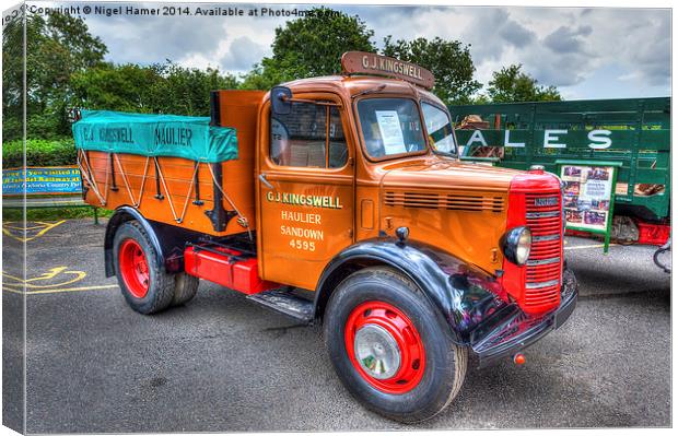 Bedford Dropside Truck Canvas Print by Wight Landscapes