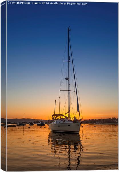 Southerly Sunset Canvas Print by Wight Landscapes