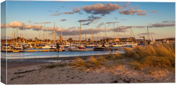 Golden Yarmouth Harbour. Isle Of Wight Canvas Print by Wight Landscapes