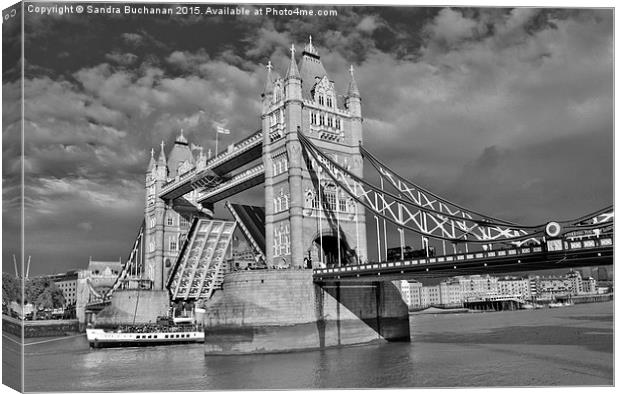  London Bridge  Black & White Canvas Print by Sandra Buchanan