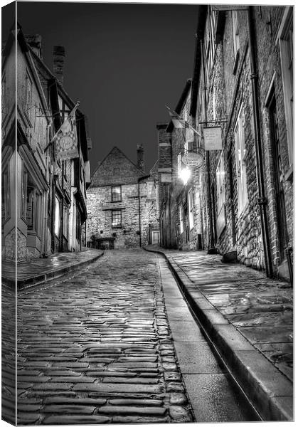  Steep Hill Lincoln  Canvas Print by Jon Fixter