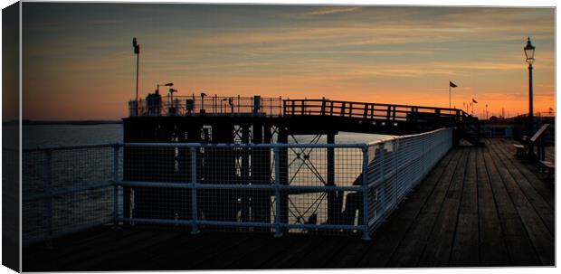 Watching the sunset over Hull waters edge  Canvas Print by Jon Fixter