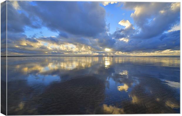 Devon: Saunton Sands Reflections Canvas Print by Rob Parsons