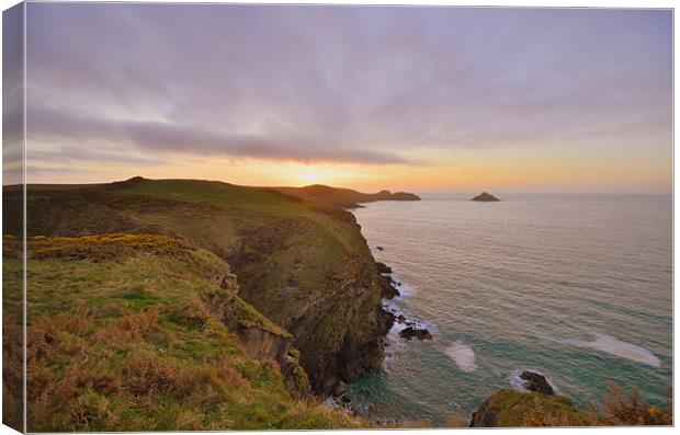 Cornwall: Last Light over the Rumps Canvas Print by Rob Parsons