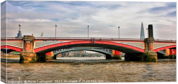 BlackFriars bridge    Canvas Print by Marie Castagnoli