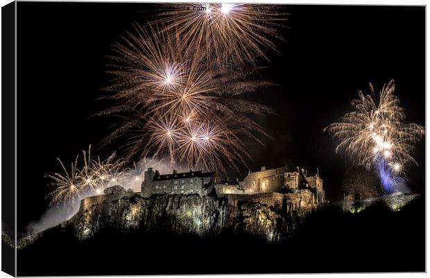  Stirling Castle Hogmanay Fireworks Canvas Print by Ian Potter