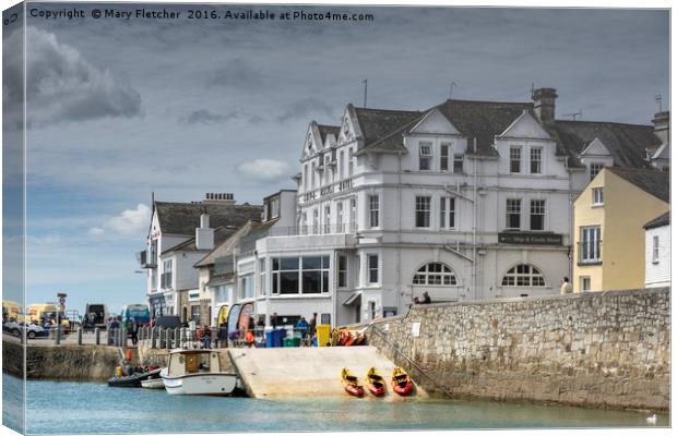 The Ship & Castle Hotel Canvas Print by Mary Fletcher