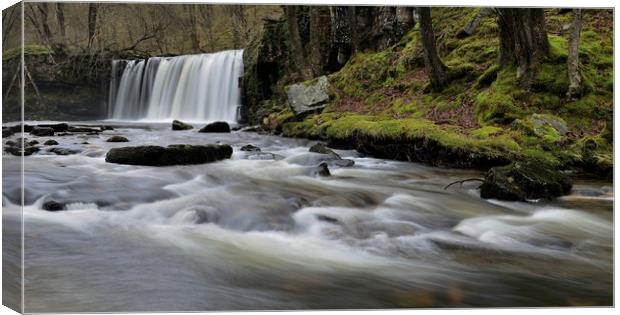 Pontneddfechan Waterfall Canvas Print by Kevin OBrian