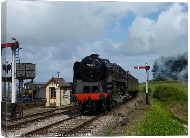 92203 Black Prince outside Weybourne Station  Canvas Print by Ursula Keene