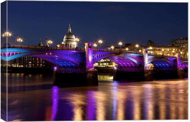 Southwark Bridge At Night Canvas Print by Steve Wilcox