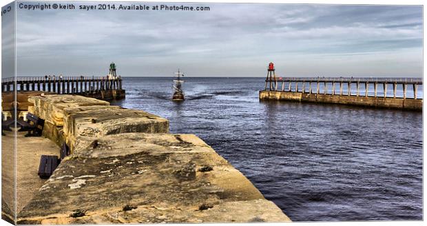 Harbour Mouth Entrance Canvas Print by keith sayer