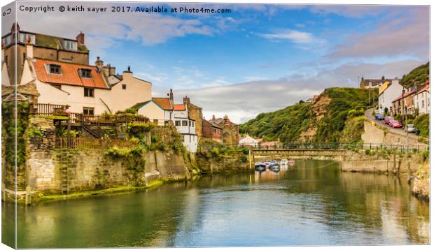 Staithes on a sunny day Canvas Print by keith sayer