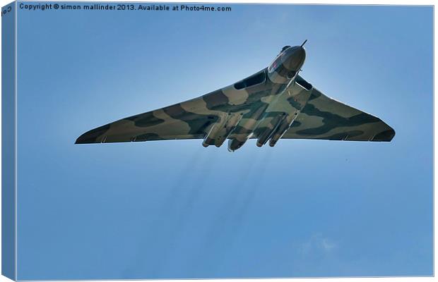 vulcan bomber Canvas Print by simon mallinder