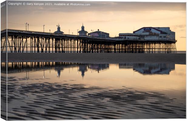 North Pier, Blackpool at sunset Canvas Print by Gary Kenyon