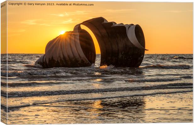 Marys Shell At Sunset with a golden sky Canvas Print by Gary Kenyon