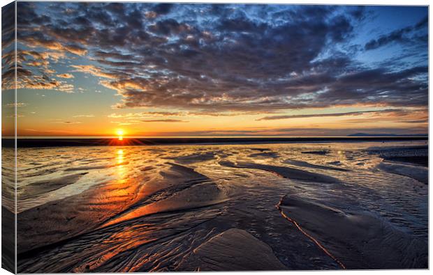 Sunset on Cleveleys Beach Canvas Print by Gary Kenyon