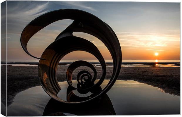  Sunset Mary's Shell Cleveleys Canvas Print by Gary Kenyon