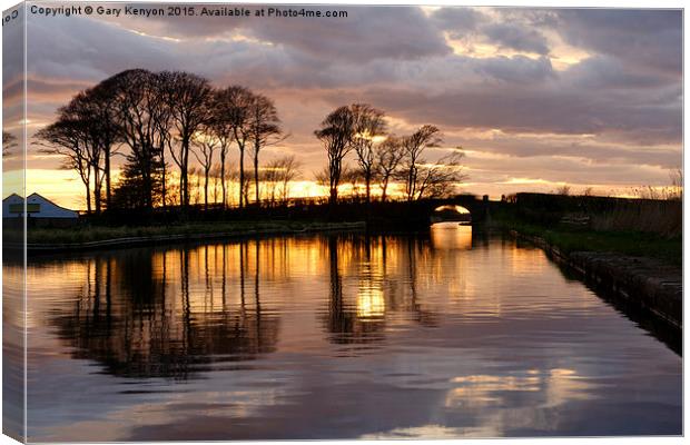 Sunset On The Lancaster Canal Canvas Print by Gary Kenyon