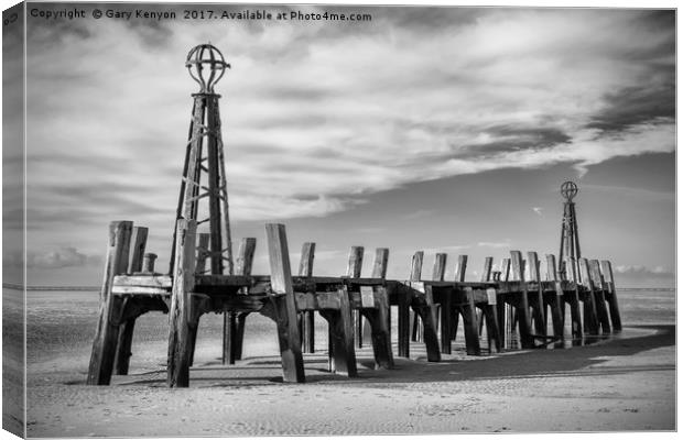 Lytham St Annes beach and the old ruined jetty  Canvas Print by Gary Kenyon