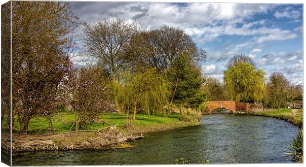 The river at Fordwich Canvas Print by Thanet Photos