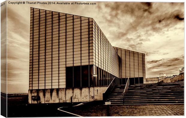 Turner contemporary Canvas Print by Thanet Photos