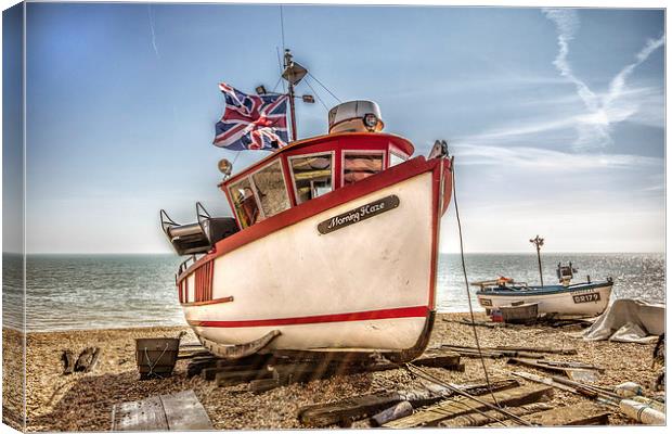 Boat on Deal beach Canvas Print by Thanet Photos