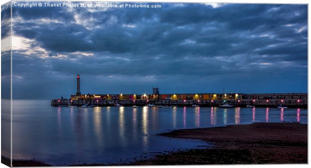 The harbour at night Canvas Print by Thanet Photos