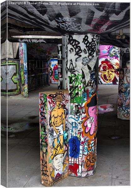 Graffiti  Canvas Print by Thanet Photos