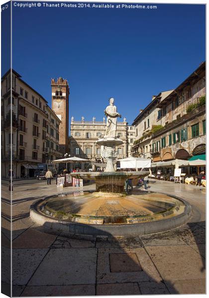  Piazza delle Erbe Canvas Print by Thanet Photos