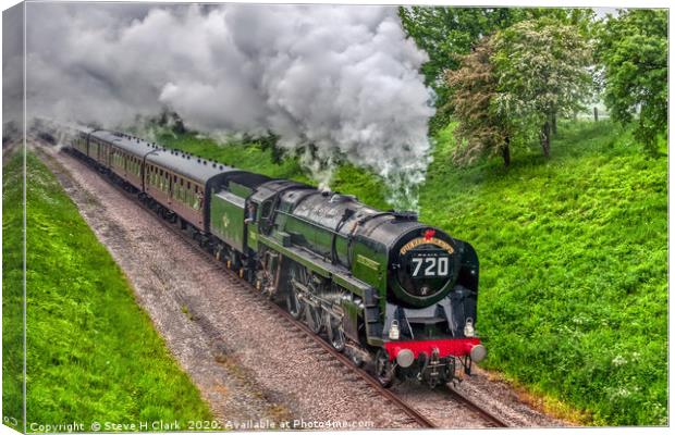 70013 BR Standard Class 7 Oliver Cromwell Canvas Print by Steve H Clark