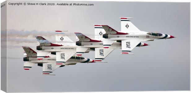 USAF Thunderbirds Canvas Print by Steve H Clark