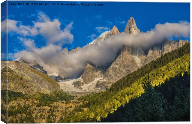 Aiguille du Dru, Chamonix, French Alps Canvas Print by Peter Stuart