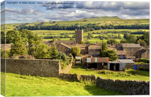 Askrigg in the Yorkshire Dales Canvas Print by Peter Stuart