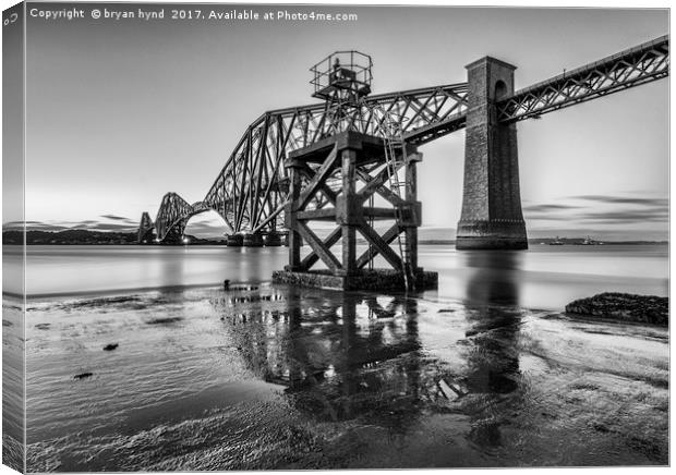 Hawes Pier Canvas Print by bryan hynd