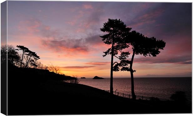 Sunrise at Meadfoot Beach Torquay Canvas Print by Rosie Spooner
