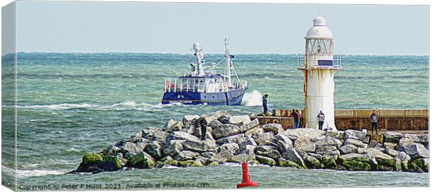 A Cold And Windy Breakwater Canvas Print by Peter F Hunt
