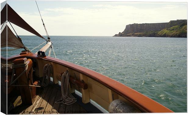 Vigilance Sailing Trawler. Canvas Print by Peter F Hunt