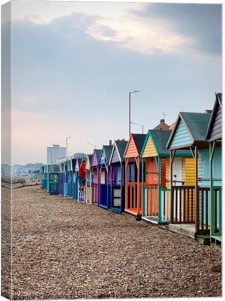 Beach huts Canvas Print by Colin Richards