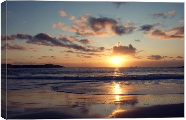 Meal Beach Sunset #2 Canvas Print by Anne Macdonald