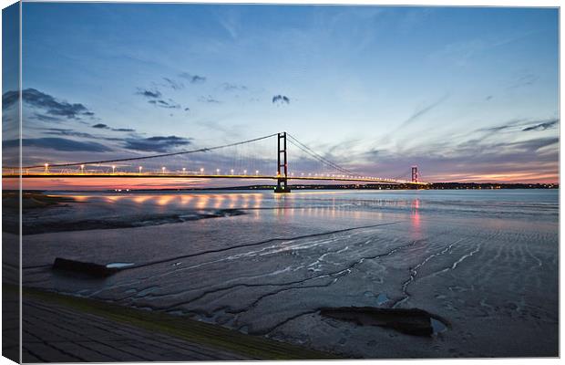 The Glowing Humber Bridge Canvas Print by P D
