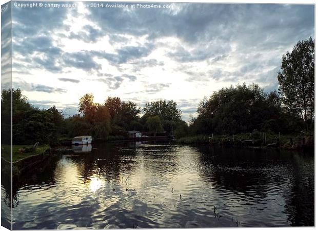  evening falls on the waveney Canvas Print by chrissy woodhouse