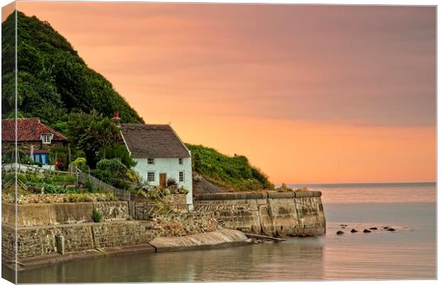Thatched Coastguard Cottage, Runswick Bay, North Yorkshire Canvas Print by Martyn Arnold
