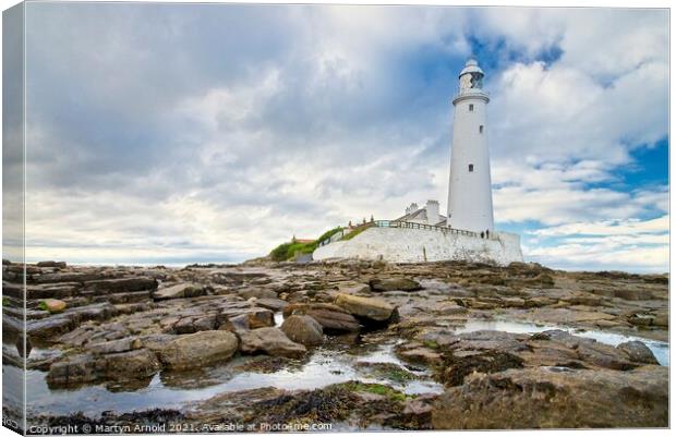 St Marys Lighthouse, Whitley Bay, Tyne and Wear Canvas Print by Martyn Arnold