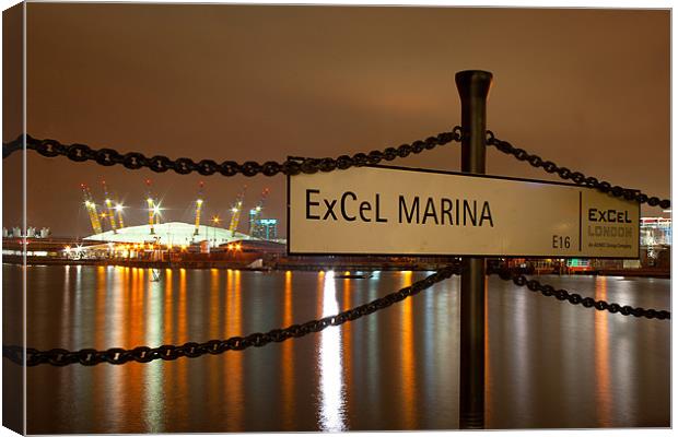 ExCeL MARINA Canvas Print by Neil Pickin