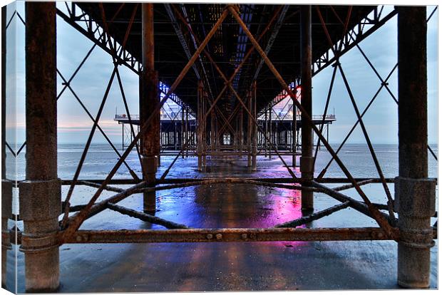 Weston super mare pier Canvas Print by Neil Pickin