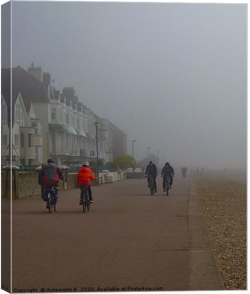 Hythe Marine Parade  Canvas Print by Antoinette B