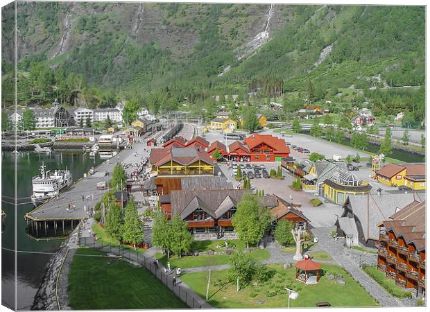 Flaam in Norway Canvas Print by colin chalkley