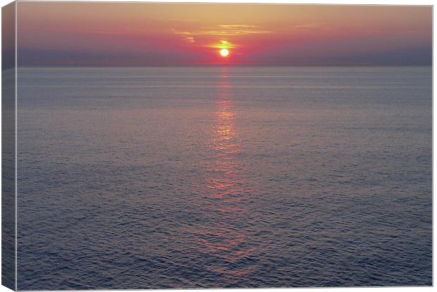 Sunrise over the North Atlantic Canvas Print by colin chalkley